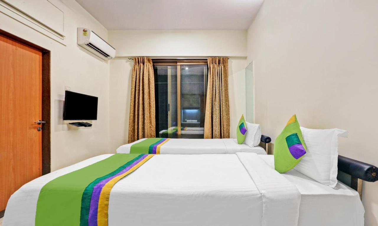 Treebo Trend Bandra Apartments Mumbai Exterior photo