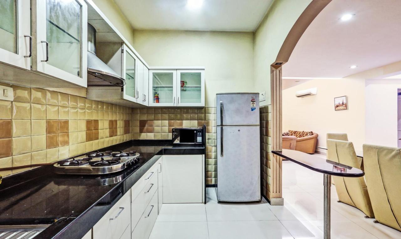Treebo Trend Bandra Apartments Mumbai Exterior photo