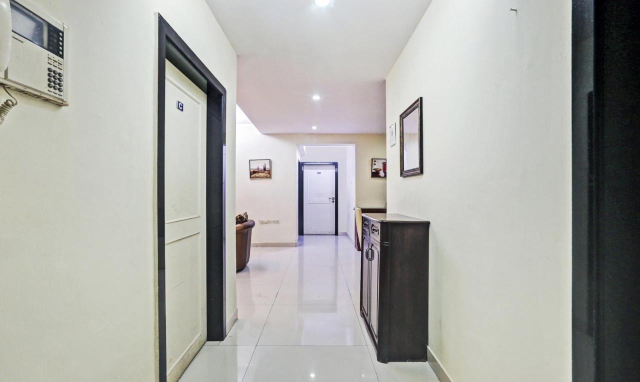 Treebo Trend Bandra Apartments Mumbai Exterior photo